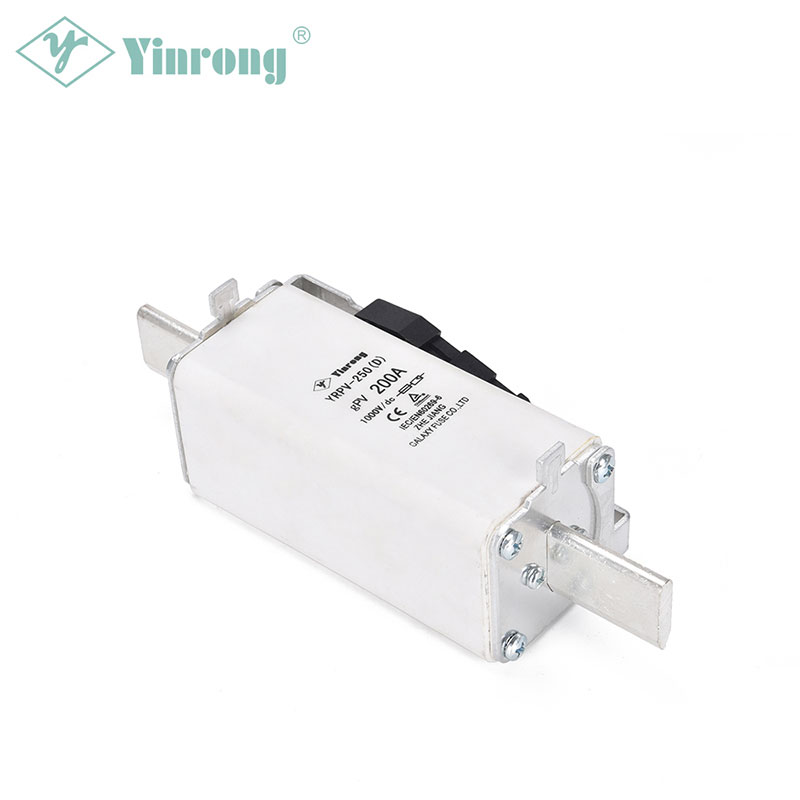 Bakit Mahalaga ang 1000VDC 250A NH1XL Solar PV Fuse Link para sa Modernong Solar Power Protection
